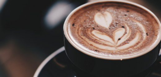 Sklep z kawą – z której palarni warto zamawiać kawę do biura lub do domu?
